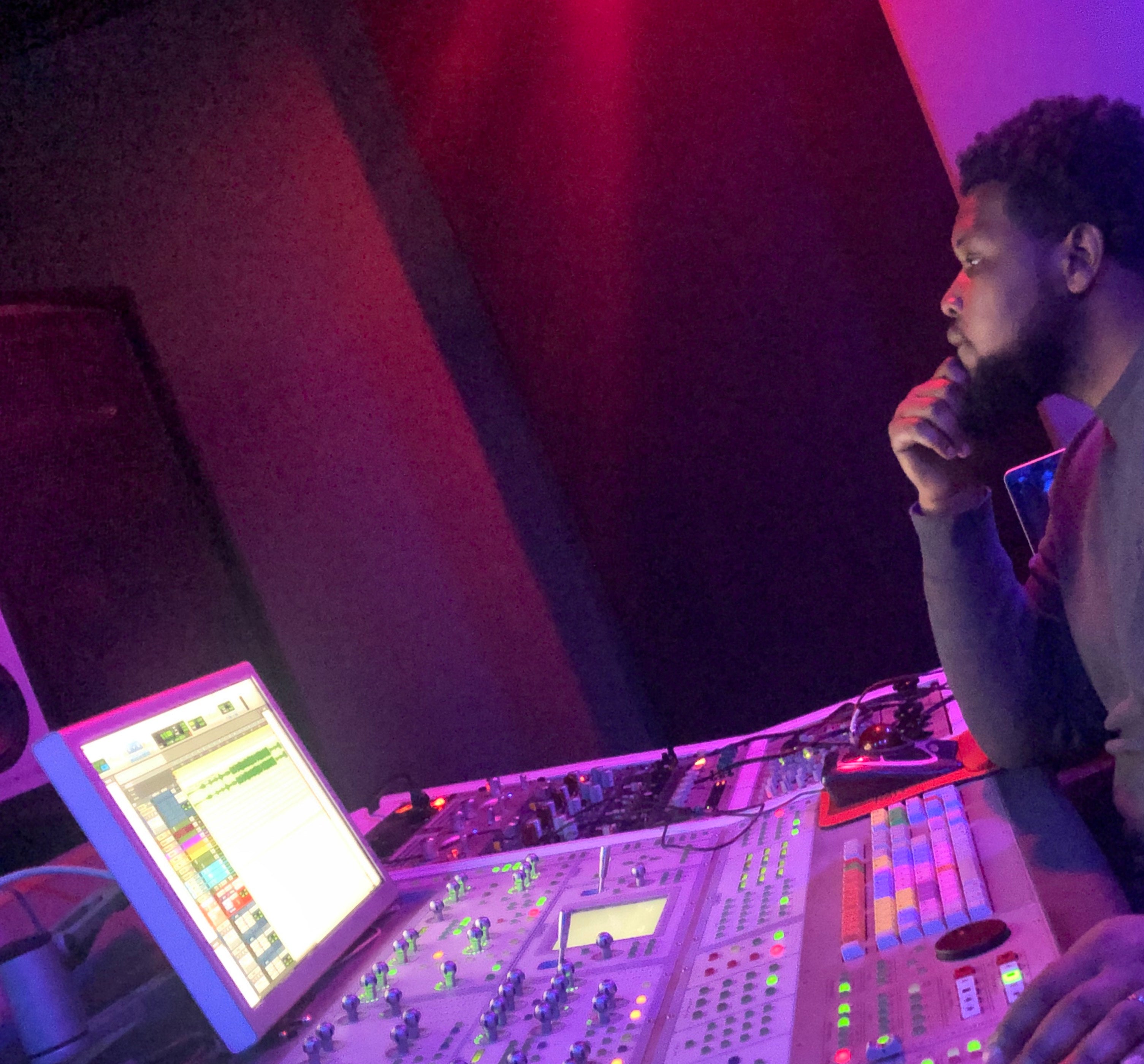 Mastering Modern Rap Vocal Mixing Techniques: A 2024 Guide to Reaching ...